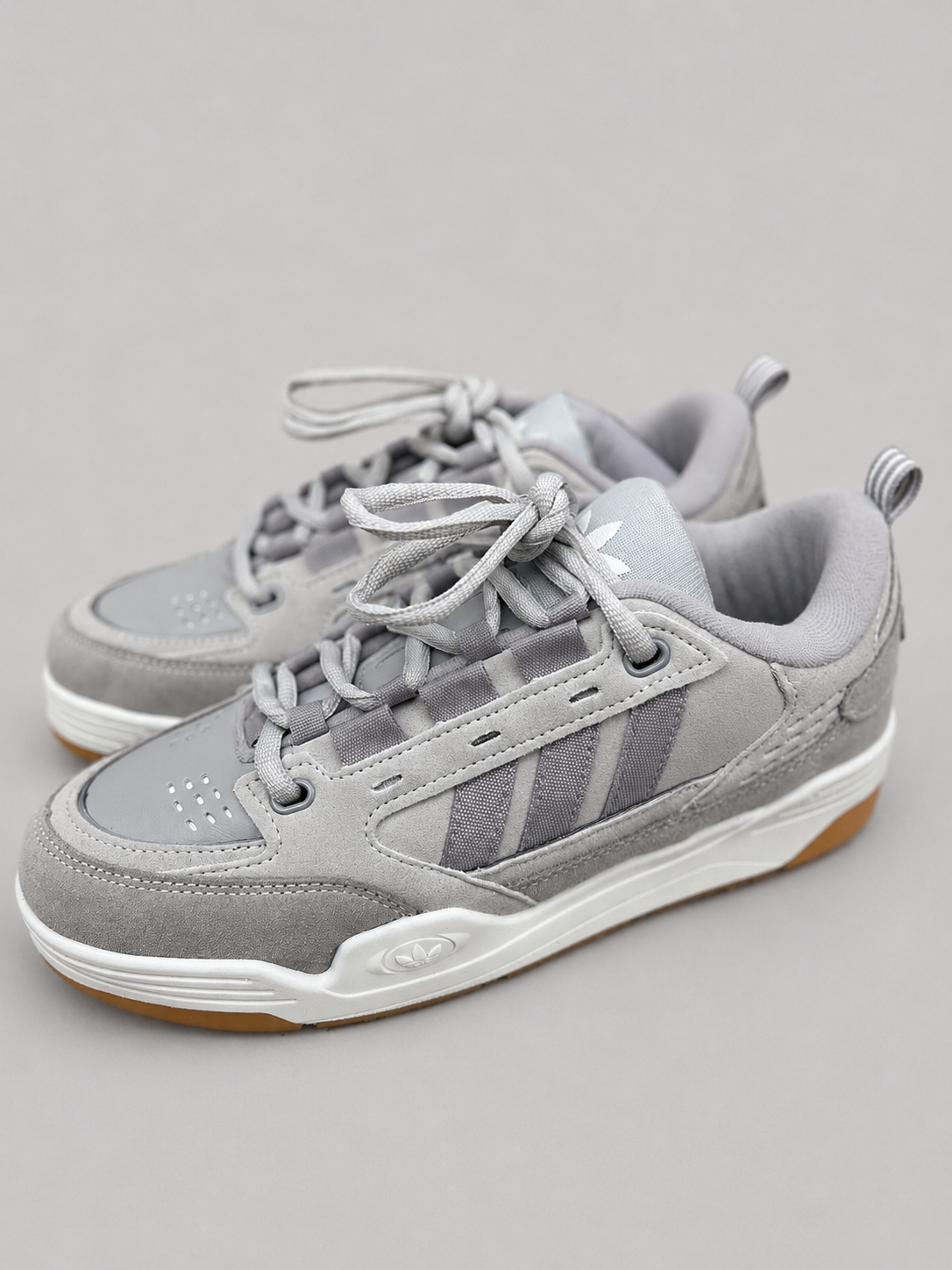 Adidas 2000 Cinza/off